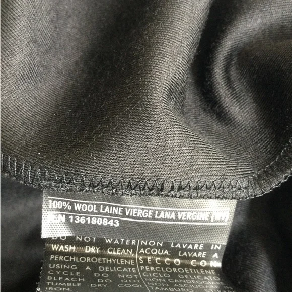 Salvatore Ferragamo black cow neck wool dress - Picture 3 of 5